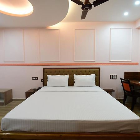 Hotel Sushree International Bhubaneswar Exterior photo