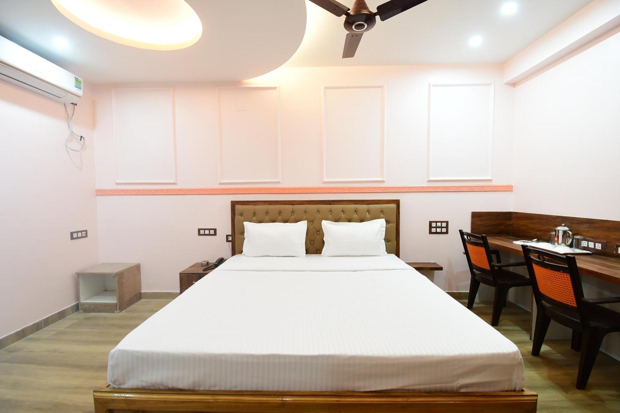 Hotel Sushree International Bhubaneswar Exterior photo