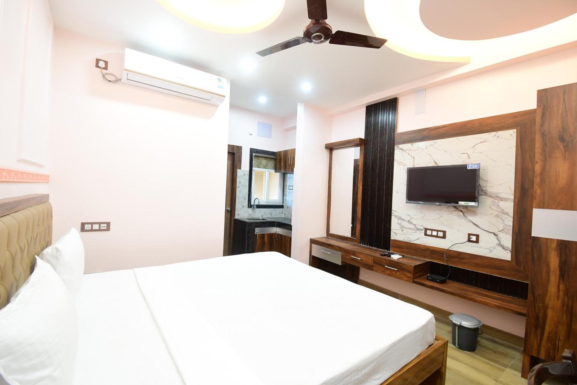 Hotel Sushree International Bhubaneswar Exterior photo