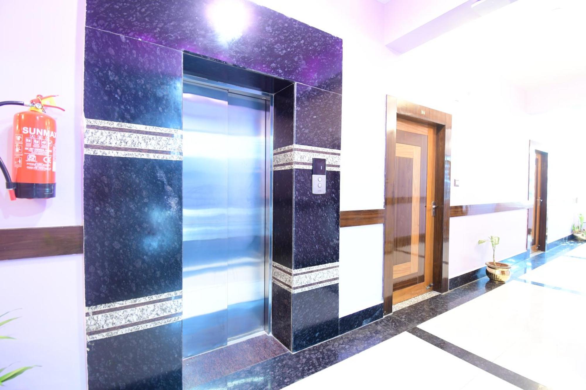 Hotel Sushree International Bhubaneswar Exterior photo